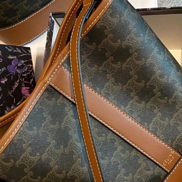 Bags - Picture 17 of 17